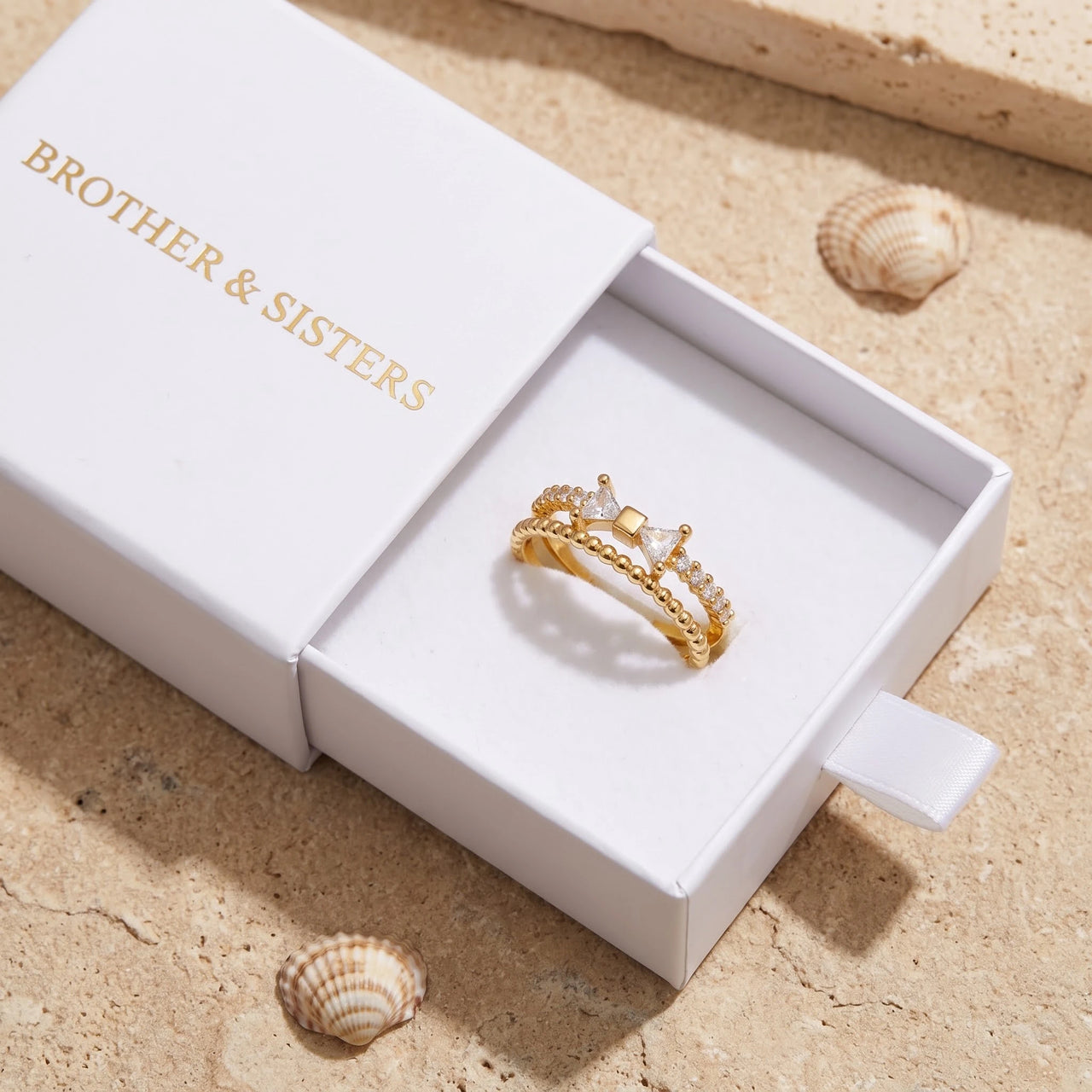 Butterfly ring — in the gift box, gold | SKU: lepapillon