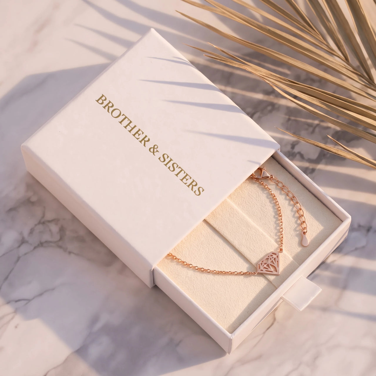 Waterproof bracelet — in the gift box, rose gold | SKU: 11662607-rose-gold