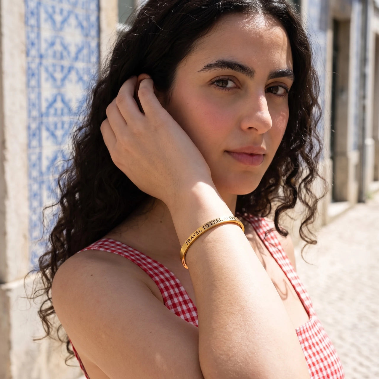 Travel bracelet — worn, everyday gesture, gold | SKU: ttfa-g